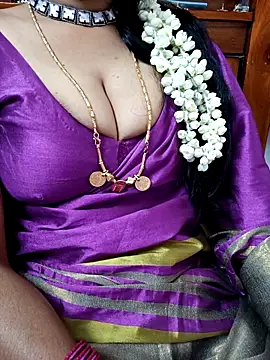 Snapshot of amala_ss chatting on 03/07/25, 02:23 amala ss online show from 03/07/25, 02:23