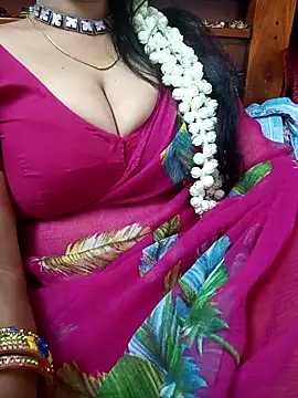 Snapshot of amala_ss chatting on 03/14/25, 01:46 amala ss online show from 03/14/25, 01:46