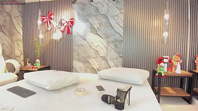 julietha taylor online show from 12/05/25, 02:53