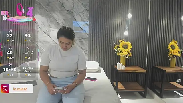 julietha taylor online show from 04/21/26, 12:45