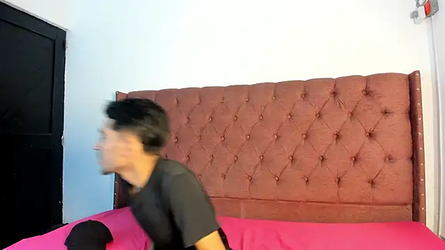 boys yourparty online show from 09/13/25, 01:00