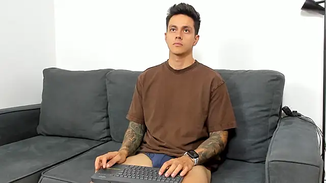 JeanBroc online show from 10/12/25, 08:19