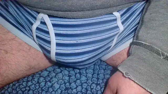 Snapshot of 6969_Alex_69 chatting on 03/10/25, 10:13 6969 Alex 69 online show from 03/10/25, 10:13