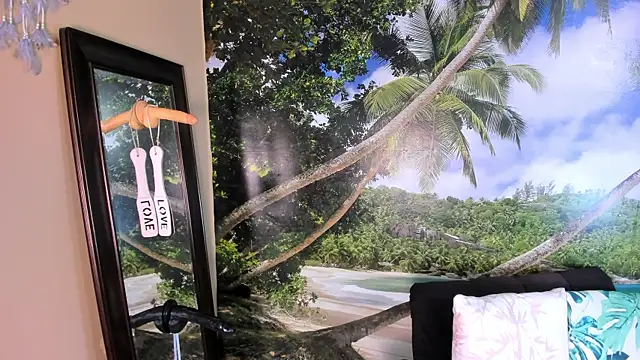 Mieldeluna online show from 02/09/25, 01:44