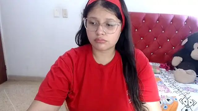 Snapshot of angel_barbie_1 chatting on 07/15/26, 02:22 angel barbie 1 online show from 07/15/26, 02:22