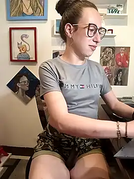 Snapshot of milena_23x chatting on 01/11/25, 04:48 milena 23x online show from 01/11/25, 04:48