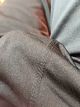 Snapshot of Fanindear chatting on 01/13/26, 05:35 Fanindear online show from 01/13/26, 05:35