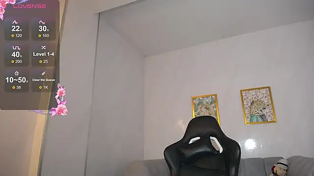 Snapshot of _ella_b chatting on 02/20/25, 03:12 ella b online show from 02/20/25, 03:12