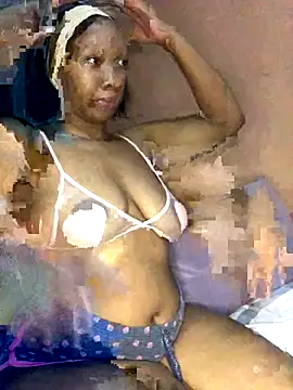 Snapshot of Sexyass242 chatting on 01/08/26, 07:27 Sexyass242 online show from 01/08/26, 07:27