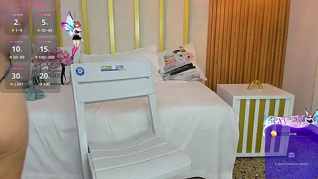 Snapshot of love_mommy chatting on 02/22/25, 02:39 love mommy online show from 02/22/25, 02:39