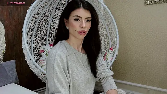 LaraDivine online show from 12/09/24, 09:39