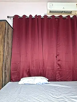 Garima G online show from 11/25/25, 03:56