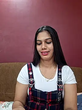 Garima G online show from 12/22/25, 05:15