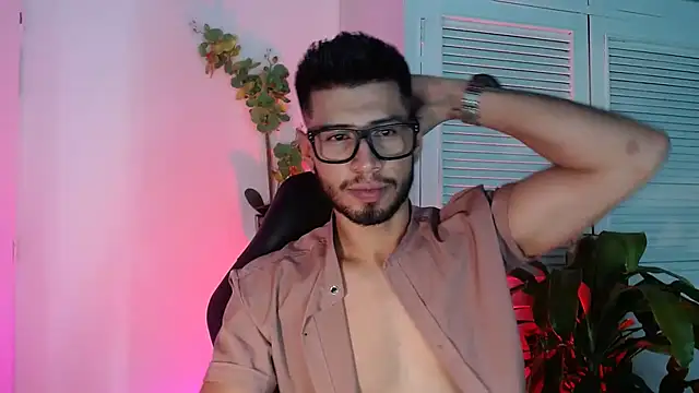 Colby brown03 online show from 09/23/25, 07:28