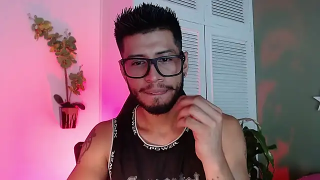 Colby brown03 online show from 09/29/25, 07:08