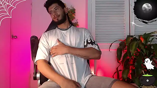 Colby brown03 online show from 10/13/25, 08:20