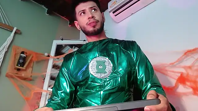 Colby brown03 online show from 10/29/25, 07:26