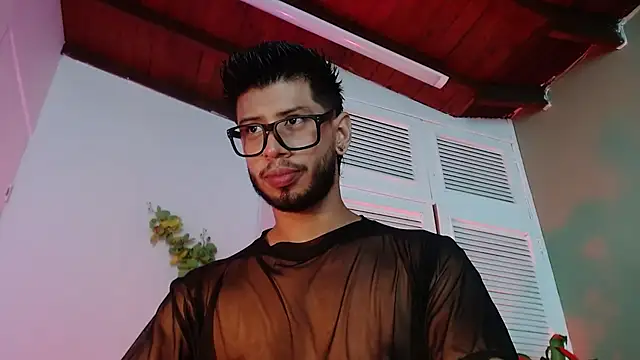 Colby brown03 online show from 11/14/25, 08:18