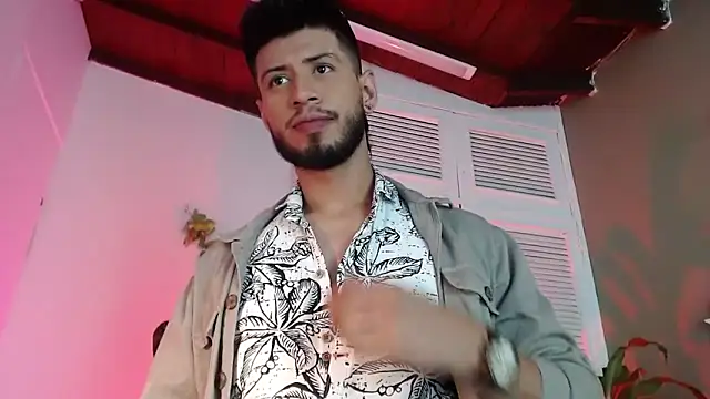 Colby brown03 online show from 12/01/25, 07:19