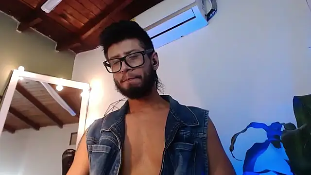 Colby brown03 online show from 02/01/26, 09:24