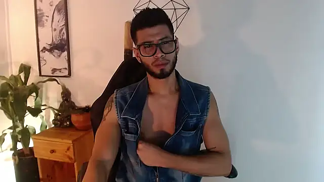 Colby brown03 online show from 04/18/26, 06:23