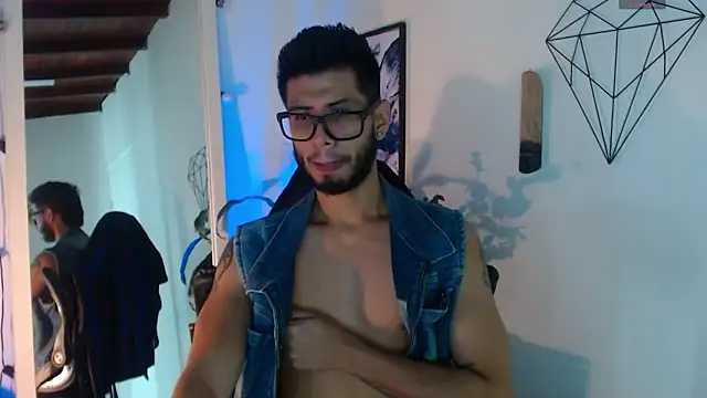 Colby brown03 online show from 04/25/26, 07:33