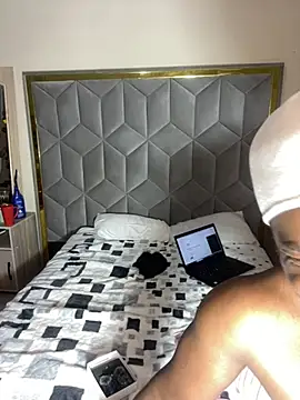 PuddingHotPot online show from 04/28/26, 09:31