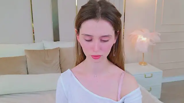 MarybethSnow online show from 04/24/26, 05:04
