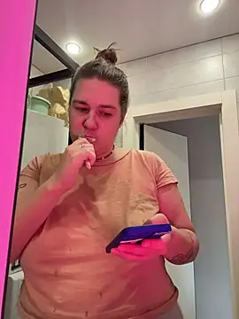 SuzieMurray online show from 11/16/25, 08:20