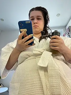 SuzieMurray online show from 03/28/26, 08:14