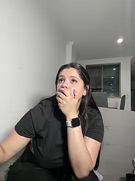 kimberlyhills1 online show from 02/21/25, 07:21