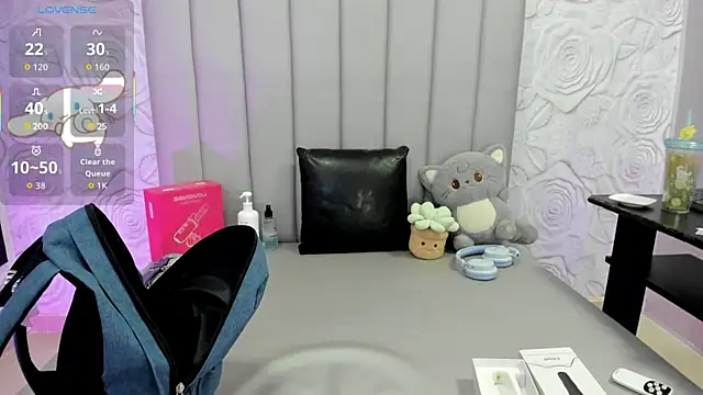 Snapshot of AlexaFoxy18 chatting on 08/01/26, 06:12 AlexaFoxy18 online show from 08/01/26, 06:12