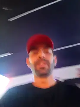 Snapshot of Alsaud1106 chatting on 03/11/25, 11:26 Alsaud1106 online show from 03/11/25, 11:26