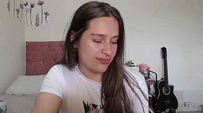 Snapshot of Serenity chatting on 03/05/25, 08:21 Serenity online show from 03/05/25, 08:21