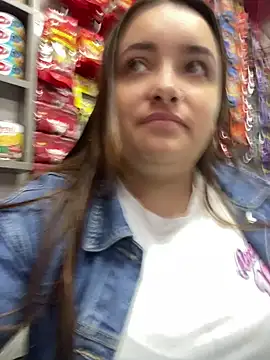 Snapshot of Tatiana_O chatting on 01/31/25, 01:02 Tatiana O online show from 01/31/25, 01:02