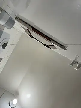 Snapshot of Tatiana_O chatting on 11/03/25, 04:08 Tatiana O online show from 11/03/25, 04:08