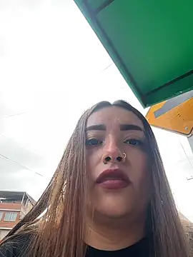 Snapshot of Tatiana_O chatting on 11/28/25, 03:04 Tatiana O online show from 11/28/25, 03:04