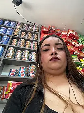 Snapshot of Tatiana_O chatting on 12/01/25, 03:39 Tatiana O online show from 12/01/25, 03:39