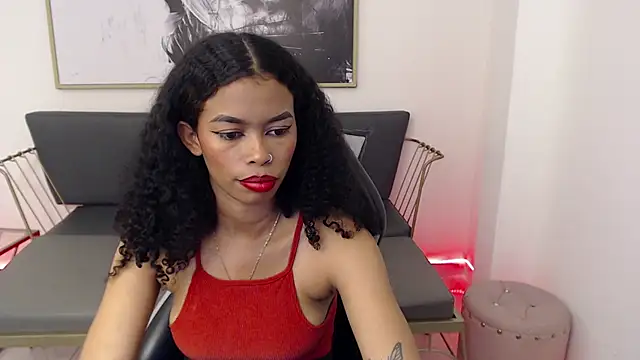Snapshot of Shenna_brunette_ chatting on 12/04/24, 04:16 Shenna brunette online show from 12/04/24, 04:16