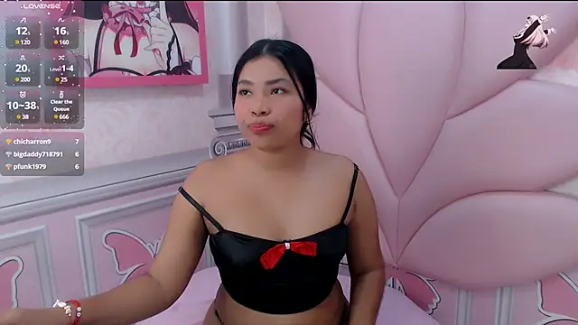 Snapshot of lauren_sofia19 chatting on 12/11/24, 10:03 lauren sofia19 online show from 12/11/24, 10:03