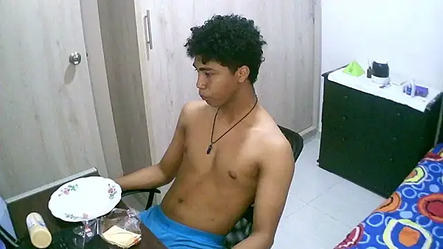 sexy diamante  online show from 10/02/25, 10:06