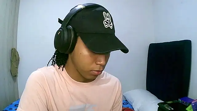 sexy diamante  online show from 11/23/25, 03:17