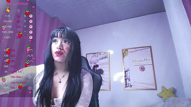 Snapshot of Laia_angel_b chatting on 03/11/25, 09:24 Laia angel b online show from 03/11/25, 09:24