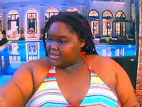 Snapshot of EbonyHotBuns chatting on 07/20/26, 05:11 EbonyHotBuns online show from 07/20/26, 05:11