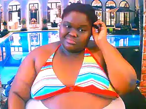 Snapshot of EbonyHotBuns chatting on 07/20/26, 10:50 EbonyHotBuns online show from 07/20/26, 10:50