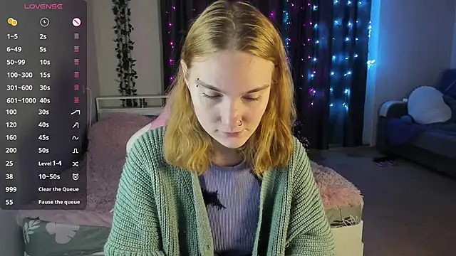 ReddHotPipper online show from 01/09/25, 01:08