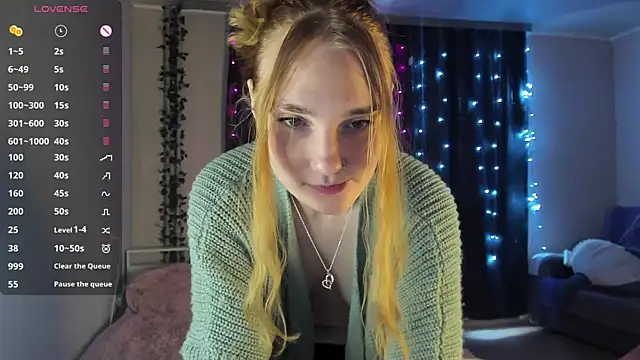 ReddHotPipper online show from 02/04/25, 04:05