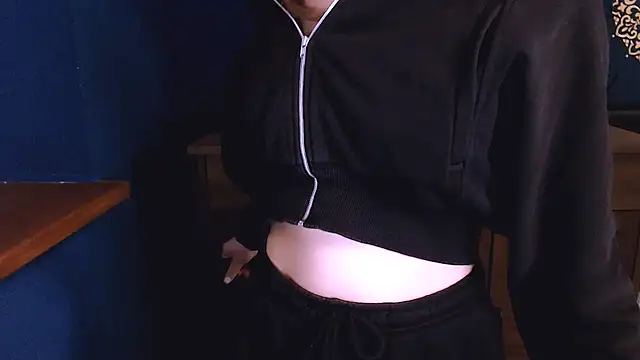 MissOliviaa  online show from 11/06/25, 02:18