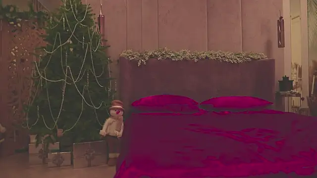 Snapshot of Smiley_Mia chatting on 01/14/26, 07:03 Smiley Mia online show from 01/14/26, 07:03