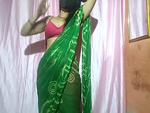 poojaxxx65 online show from 02/26/25, 12:27